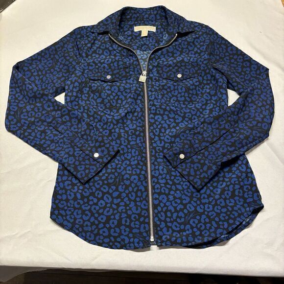Michael Kors Blue Cheetah-Print‎ Full Zip Roll Ip Sleeves Blouse Size XS - Picture 1 of 8